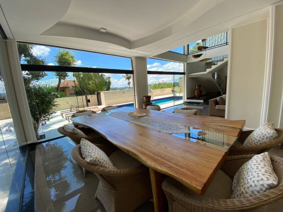 Imagem Sobrado com 4 Quartos à Venda, 570 m² em Vila Santista - Atibaia Imagem Sobrado com 4 Quartos à Venda, 570 m² em Vila Santista - Atibaia