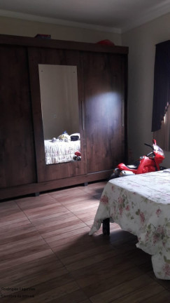 Imagem Casa com 3 Quartos à Venda, 240 m² em Centro - Bandeira Do Sul Imagem Casa com 3 Quartos à Venda, 240 m² em Centro - Bandeira Do Sul