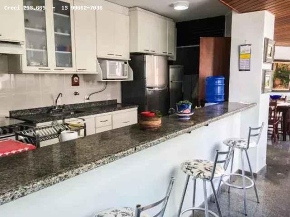 Imagem Imóvel com 4 Quartos à Venda, 204 m² em Asturias - Guarujá Imagem Imóvel com 4 Quartos à Venda, 204 m² em Asturias - Guarujá