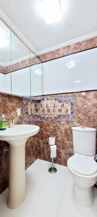 Imagem Apartamento com 3 Quartos à Venda, 145 m² em Copacabana - Rio De Janeiro Imagem Apartamento com 3 Quartos à Venda, 145 m² em Copacabana - Rio De Janeiro