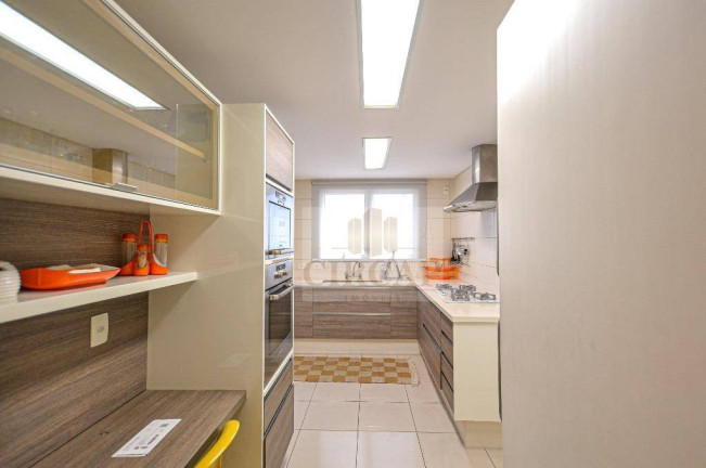 Imagem Apartamento com 3 Quartos à Venda, 223 m² em Itaim Bibi - São Paulo