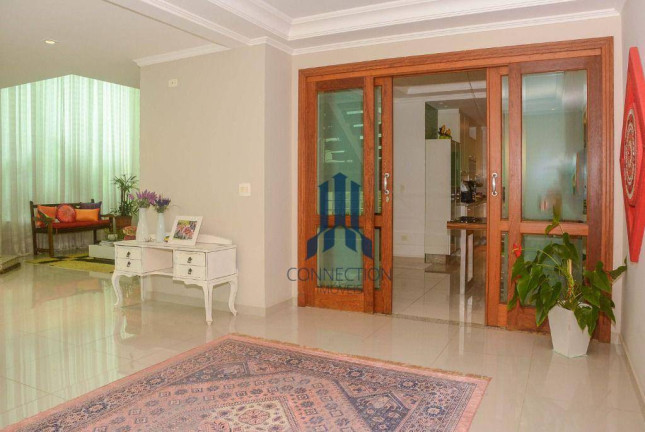 Imagem Casa com 3 Quartos à Venda, 379 m² em Santa Felicidade - Curitiba Imagem Casa com 3 Quartos à Venda, 379 m² em Santa Felicidade - Curitiba