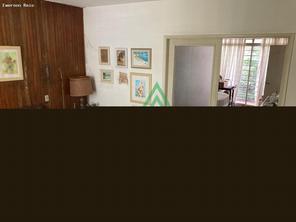 Imagem Casa com 5 Quartos à Venda, 235 m² em Indianópolis - São Paulo Imagem Casa com 5 Quartos à Venda, 235 m² em Indianópolis - São Paulo
