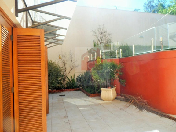 Imagem Casa com 4 Quartos à Venda, 350 m² em Vila Assunção - Porto Alegre Imagem Casa com 4 Quartos à Venda, 350 m² em Vila Assunção - Porto Alegre