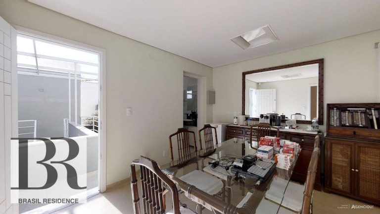 Imagem Sobrado com 10 Quartos à Venda, 374 m² em Moema - São Paulo Imagem Sobrado com 10 Quartos à Venda, 374 m² em Moema - São Paulo