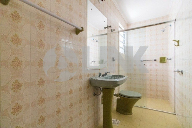 Imagem Apartamento com 2 Quartos à Venda, 350 m² em Auxiliadora - Porto Alegre Imagem Apartamento com 2 Quartos à Venda, 350 m² em Auxiliadora - Porto Alegre