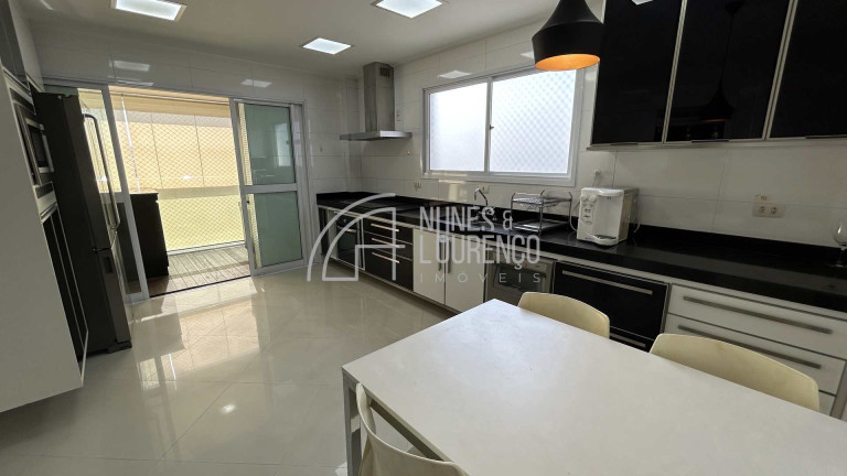Imagem Apartamento com 3 Quartos para Alugar, 190 m² em Embaré - Santos Imagem Apartamento com 3 Quartos para Alugar, 190 m² em Embaré - Santos
