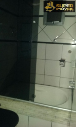 Imagem Apartamento com 2 Quartos à Venda, 60 m² em Três Vendas - Pelotas