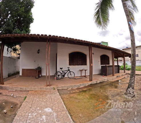 Casa com 4 Quartos à Venda, 720 m² em Praia Do Morro - Guarapari