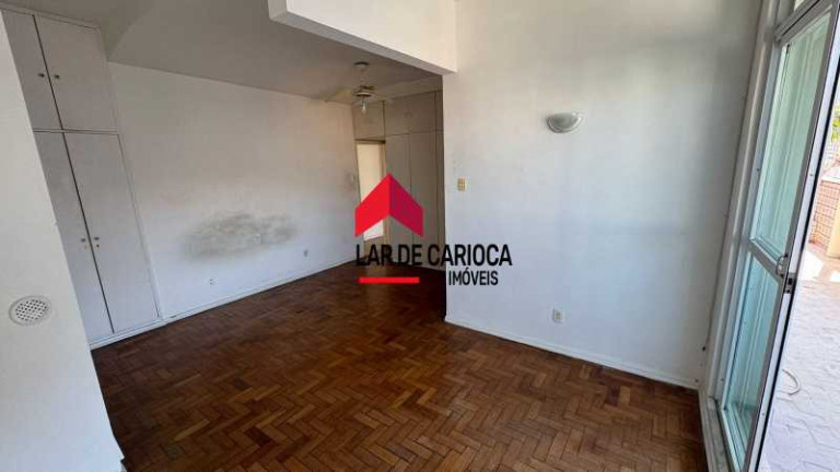 Imagem Cobertura com 2 Quartos à Venda, 120 m² em Copacabana - Rio De Janeiro Imagem Cobertura com 2 Quartos à Venda, 120 m² em Copacabana - Rio De Janeiro