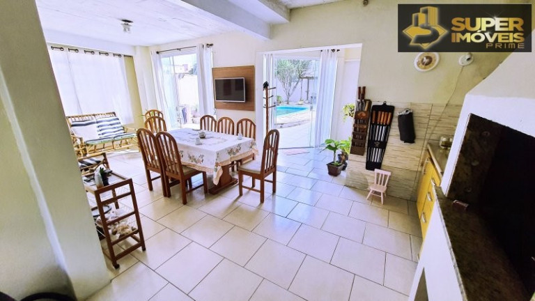 Imagem Casa com 3 Quartos à Venda, 350 m² em Areal - Pelotas Imagem Casa com 3 Quartos à Venda, 350 m² em Areal - Pelotas