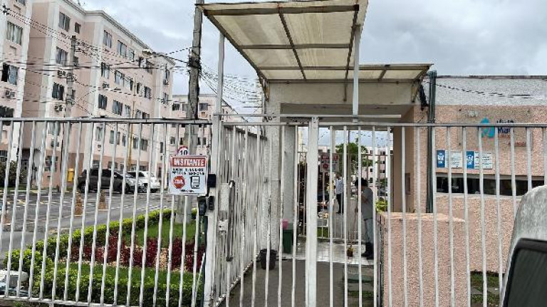 Imagem Imóvel com 2 Quartos à Venda, 45 m² em Realengo - Rio De Janeiro Imagem Imóvel com 2 Quartos à Venda, 45 m² em Realengo - Rio De Janeiro