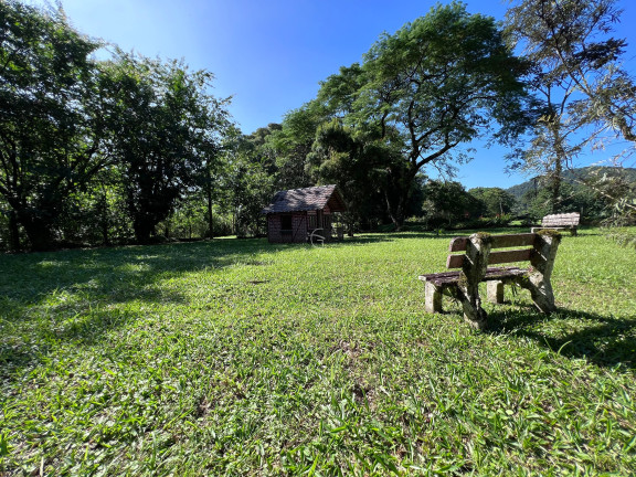 Imagem Casa com 4 Quartos à Venda, 109.000 m² em Pirabeiraba (pirabeiraba) - Joinville Imagem Casa com 4 Quartos à Venda, 109.000 m² em Pirabeiraba (pirabeiraba) - Joinville