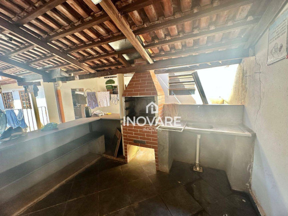 Imagem Casa com 3 Quartos à Venda, 220 m² em Alvorada - Araporã