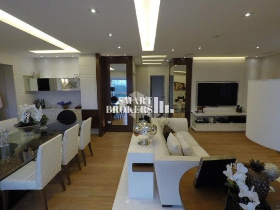 Imagem Apartamento com 4 Quartos à Venda, 234 m² em Aclimação - São Paulo