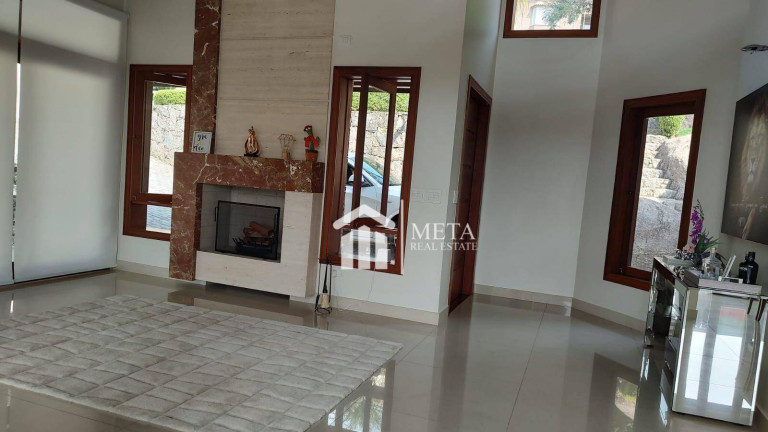 Imagem Imóvel com 3 Quartos à Venda, 420 m² em Residencial Suíça Da Cantareira - Mairiporã