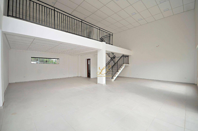 Imagem Edifício Residencial para Alugar, 500 m² em Santa Cândida - Curitiba Imagem Edifício Residencial para Alugar, 500 m² em Santa Cândida - Curitiba