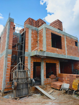 Imagem Sobrado com 3 Quartos à Venda, 120 m² em Uberaba - Curitiba Imagem Sobrado com 3 Quartos à Venda, 120 m² em Uberaba - Curitiba