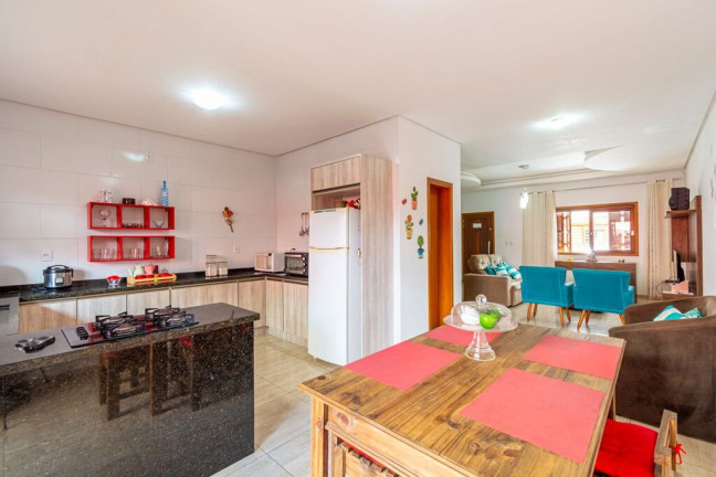Imagem Casa com 3 Quartos à Venda, 122 m² em São José - Canoas Imagem Casa com 3 Quartos à Venda, 122 m² em São José - Canoas