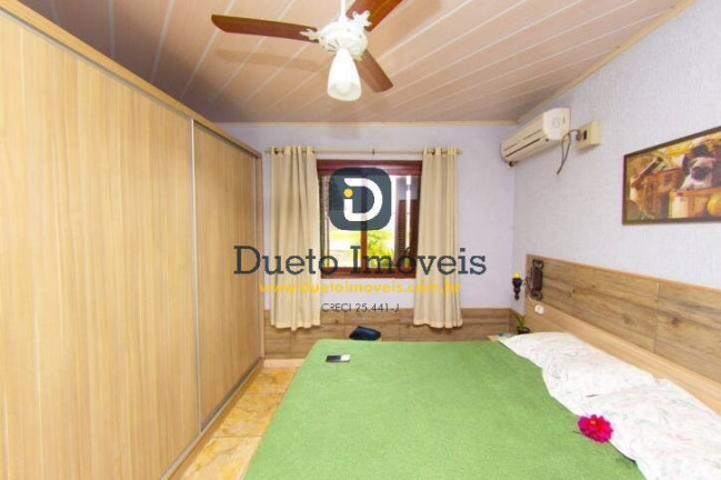 Imagem Casa com 3 Quartos à Venda, 174 m² em Renascença - Santa Maria