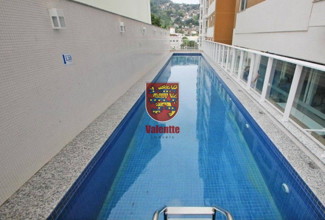 Imagem Apartamento com 2 Quartos à Venda, 141 m² em Centro - Florianópolis Imagem Apartamento com 2 Quartos à Venda, 141 m² em Centro - Florianópolis