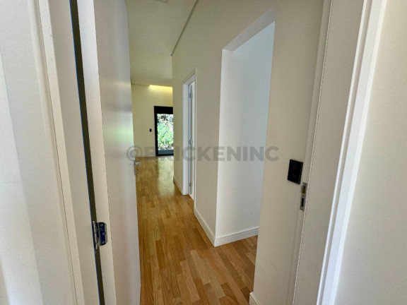 Imagem Casa com 3 Quartos à Venda, 151 m² em Villas Do Jaguari - Santana De Parnaíba Imagem Casa com 3 Quartos à Venda, 151 m² em Villas Do Jaguari - Santana De Parnaíba