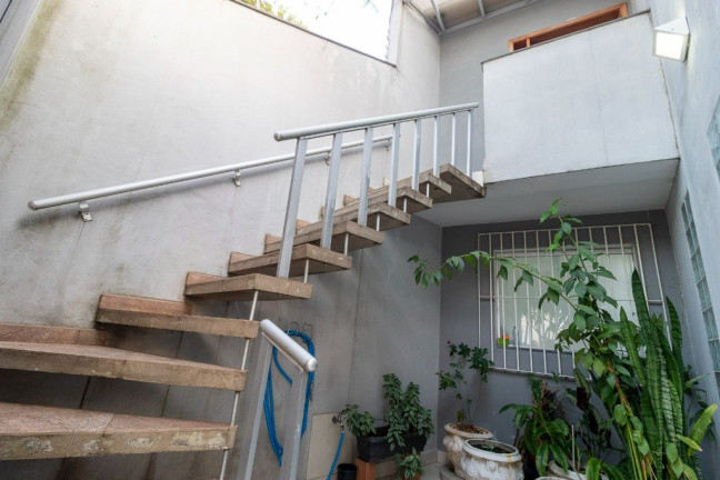 Imagem Casa com 3 Quartos à Venda, 220 m² em Vila Monumento - São Paulo Imagem Casa com 3 Quartos à Venda, 220 m² em Vila Monumento - São Paulo