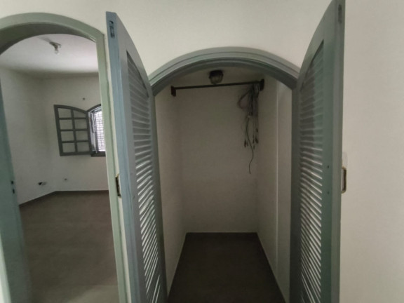 Imagem Casa com 5 Quartos à Venda, 350 m² em Vila São José - Taubaté Imagem Casa com 5 Quartos à Venda, 350 m² em Vila São José - Taubaté