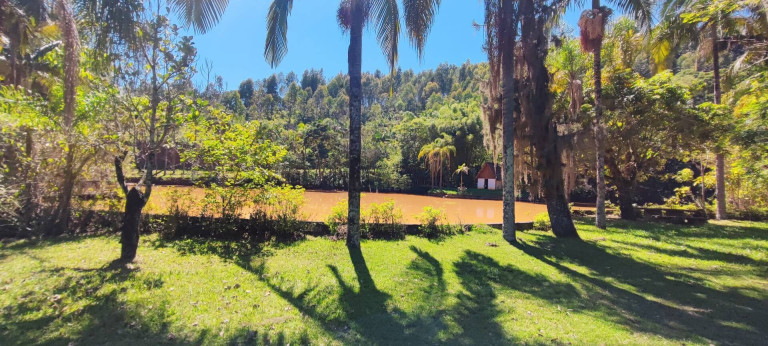 Imagem Chácara com 7 Quartos à Venda, 242.000 m² em Portão - Atibaia Imagem Chácara com 7 Quartos à Venda, 242.000 m² em Portão - Atibaia