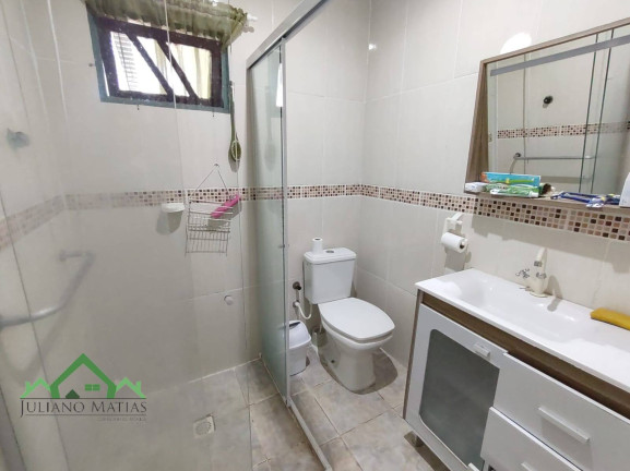 Imagem Casa com 5 Quartos à Venda, 198 m² em Centro - Balneário Barra Do Sul Imagem Casa com 5 Quartos à Venda, 198 m² em Centro - Balneário Barra Do Sul