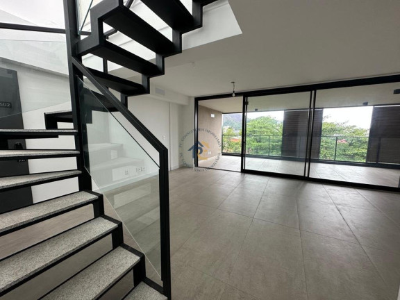 Imagem Cobertura com 4 Quartos à Venda, 337 m² em Lagoa - Rio De Janeiro Imagem Cobertura com 4 Quartos à Venda, 337 m² em Lagoa - Rio De Janeiro