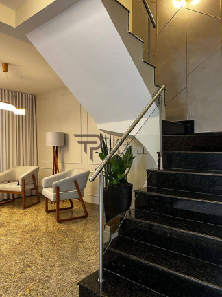Imagem Casa com 4 Quartos à Venda, 354 m² em Centro - Osasco Imagem Casa com 4 Quartos à Venda, 354 m² em Centro - Osasco