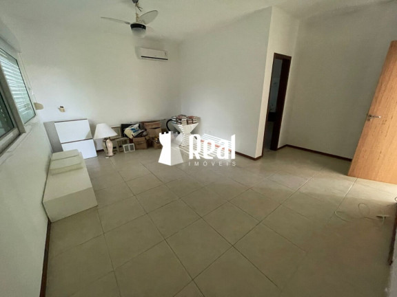 Imagem Casa com 4 Quartos à Venda, 550 m² em Busca Vida - Camaçari