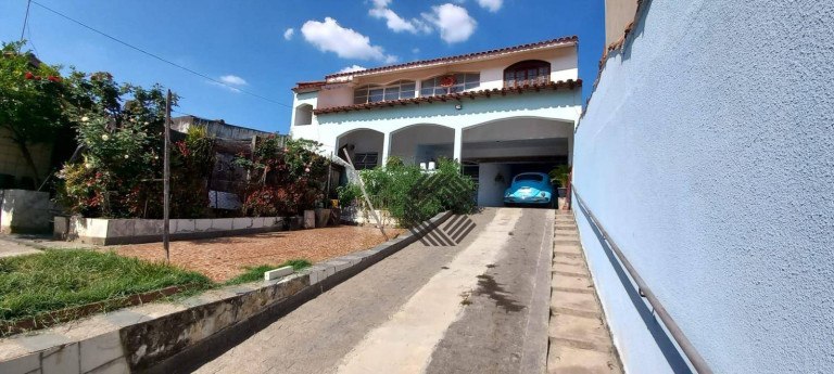 Sobrado com 4 Quartos à Venda, 179 m² em Jardim São Marcos - Sorocaba