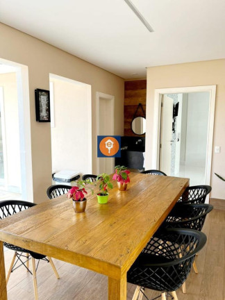 Imagem Casa com 4 Quartos à Venda, 500 m²