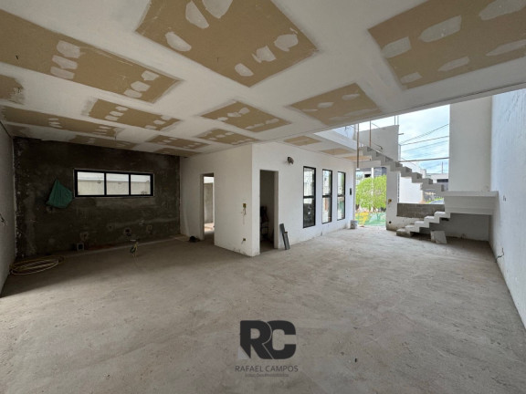 Sobrado com 3 Quartos à Venda, 240 m² em Mosaico Essence - Mogi Das Cruzes