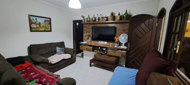 Imagem Casa com 4 Quartos à Venda, 134 m² em Vila Silviania - Carapicuíba