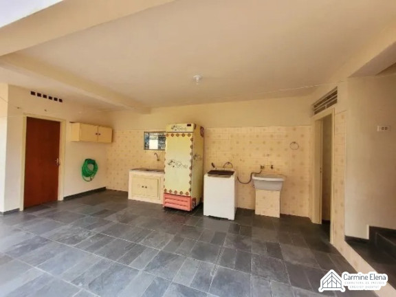 Imagem Casa com 5 Quartos para Alugar, 400 m² em Centro - Ubatuba