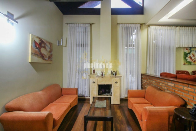 Imagem Casa com 5 Quartos à Venda, 331 m² em Brooklin Paulista - São Paulo Imagem Casa com 5 Quartos à Venda, 331 m² em Brooklin Paulista - São Paulo