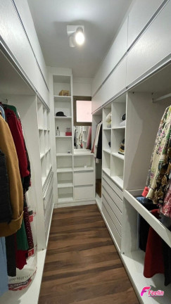 Imagem Apartamento com 4 Quartos à Venda, 332 m² em Centro - Florianópolis Imagem Apartamento com 4 Quartos à Venda, 332 m² em Centro - Florianópolis