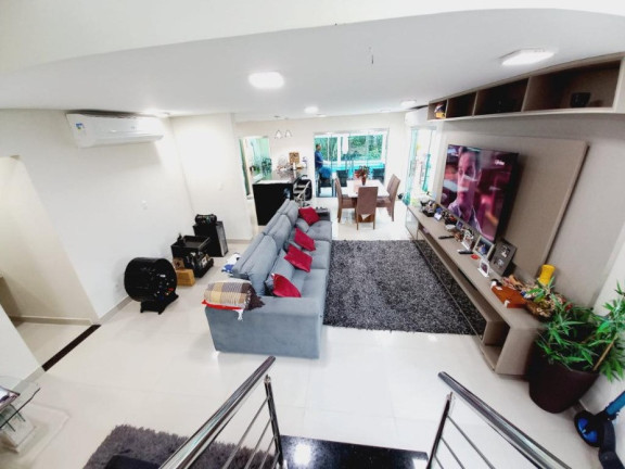 Imagem Casa com 3 Quartos à Venda, 274 m² em Ponta Negra - Manaus Imagem Casa com 3 Quartos à Venda, 274 m² em Ponta Negra - Manaus
