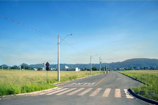 Imagem Terreno à Venda, 1.093 m² em Camobi - Santa Maria Imagem Terreno à Venda, 1.093 m² em Camobi - Santa Maria