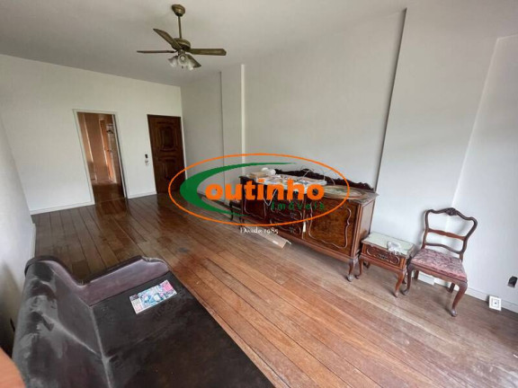 Apartamento com 2 Quartos à Venda, 72 m² em Grajaú - Rio De Janeiro