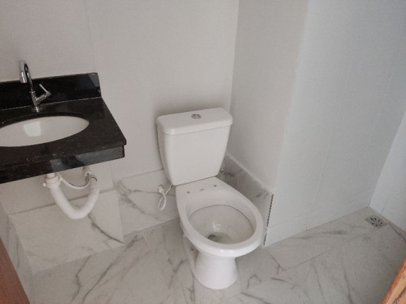 Imagem Imóvel com 2 Quartos à Venda, 56 m² em Monte Castelo - Volta Redonda Imagem Imóvel com 2 Quartos à Venda, 56 m² em Monte Castelo - Volta Redonda