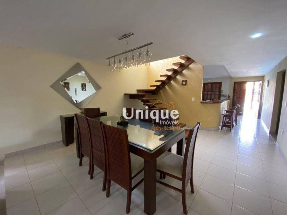 Imagem Casa com 5 Quartos à Venda, 300 m² em Rasa - Armação Dos Búzios Imagem Casa com 5 Quartos à Venda, 300 m² em Rasa - Armação Dos Búzios