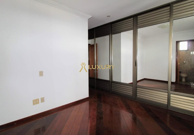 Imagem Imóvel com 4 Quartos à Venda, 357 m² em Belvedere - Belo Horizonte Imagem Imóvel com 4 Quartos à Venda, 357 m² em Belvedere - Belo Horizonte