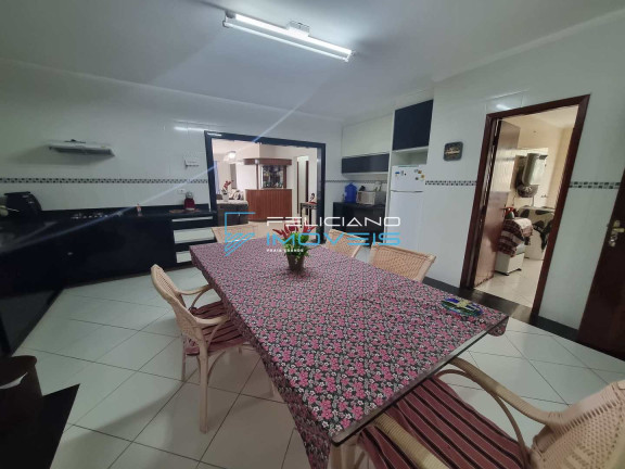 Imagem Apartamento com 3 Quartos à Venda, 192 m² em Aviação - Praia Grande Imagem Apartamento com 3 Quartos à Venda, 192 m² em Aviação - Praia Grande