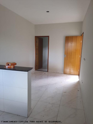 Imagem Casa com 3 Quartos à Venda, 72 m² em Jardim Carmelo - Sarandi Imagem Casa com 3 Quartos à Venda, 72 m² em Jardim Carmelo - Sarandi