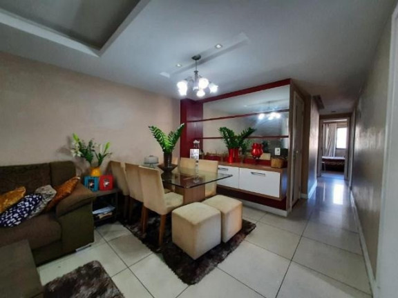 Imagem Imóvel com 3 Quartos à Venda, 101 m² em Icaraí - Niterói Imagem Imóvel com 3 Quartos à Venda, 101 m² em Icaraí - Niterói