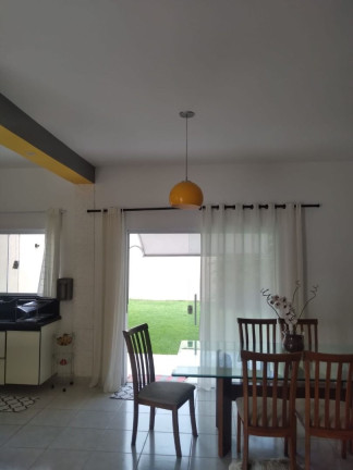Imagem Sobrado com 3 Quartos à Venda, 131 m² em Villa Branca - Jacareí Imagem Sobrado com 3 Quartos à Venda, 131 m² em Villa Branca - Jacareí